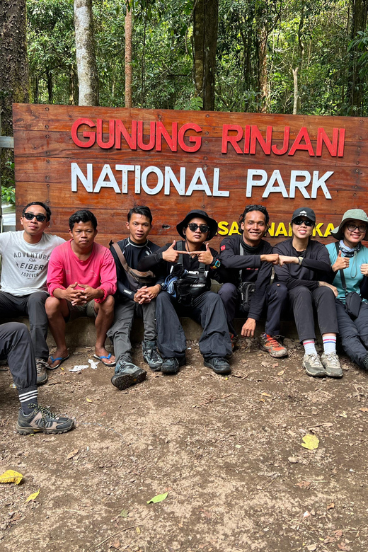 Lombok: Mount Rinjani Climbing Adventure With Local Guide - Exclusive Climbing Packages and Options