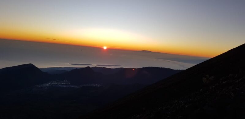 Lombok: Mount Rinjani Climbing Adventure With Local Guide - Immersive Cultural Learning Experience
