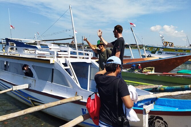 Lombok Pink Beach Trip, Gili Pasir, Gili Petelu - Private Tour - Barbeque Lunch