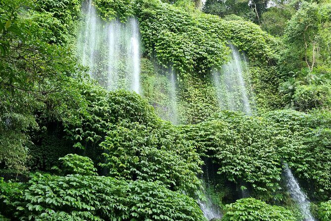 Lombok Private Tour Waterfall And Traditional Village Including Beach - Introduction