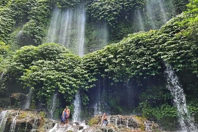 Lombok Private Tour Waterfall And Traditional Village Including Beach - Key Points