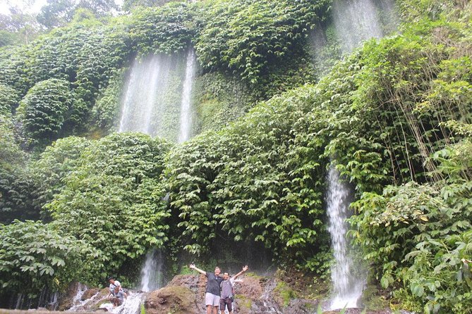 Lombok Private Tour Waterfall And Traditional Village Including Beach - Accessibility