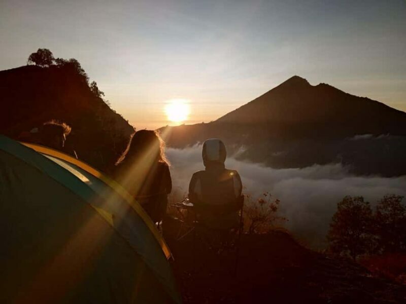 Lombok: Rinjani 2-Day Summit Trek & Amazing Views - Setting Expectations: The Itinerary Breakdown