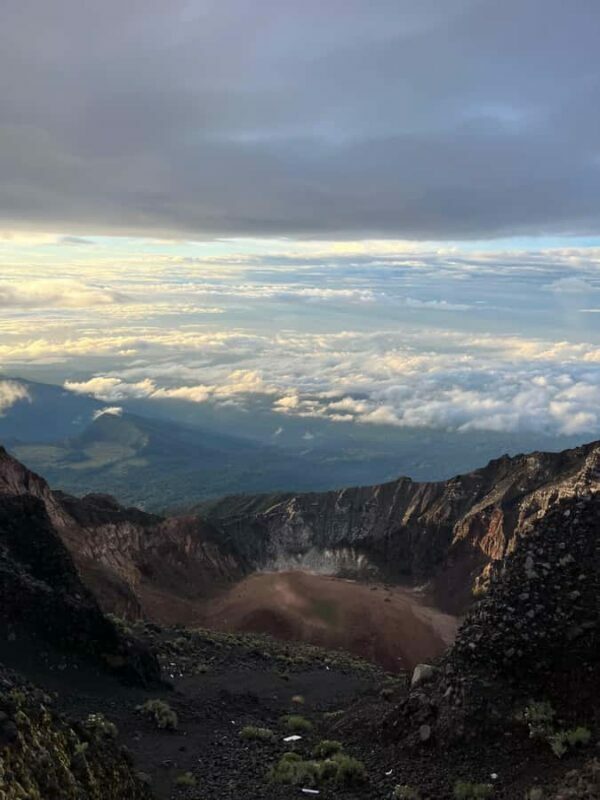 Lombok: Rinjani 2-Day Summit Trek & Amazing Views - Logistics & Practical Considerations