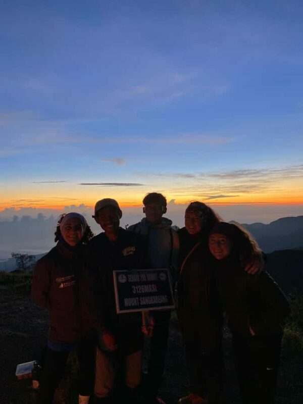 Lombok: Rinjani 2-Day Summit Trek & Amazing Views - Who Should Consider This Trek?
