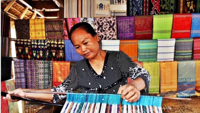 Lombok Traditional Village (Sade and Sukarare) - Accessibility and Support