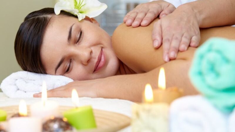 LOMI LOMI MASSAGE - Release of Tension and Blockages