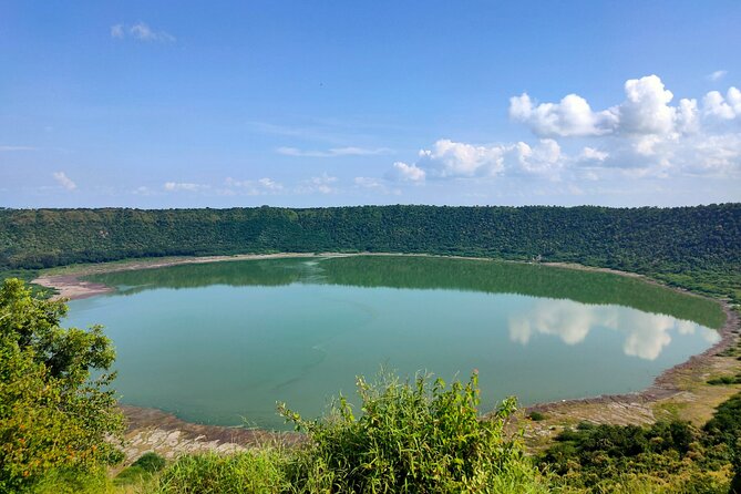 Lonar Lake Expedition: Exploring a Unique Meteorite Crater Lake - Discovering the Meteorite Crater