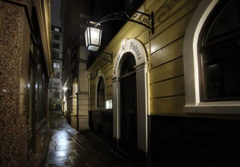 London: 2-Hour Ghost Walking Tour - Highlights of the Experience
