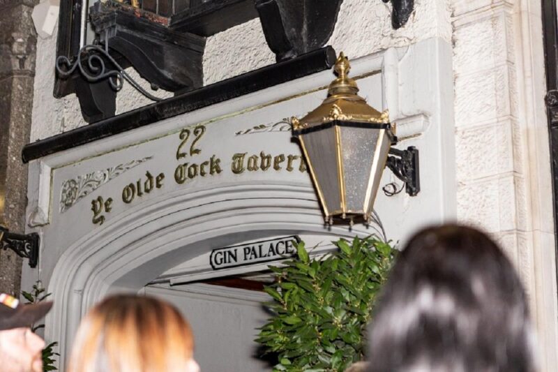 London: 2-Hour Haunted Pub Walking Tour - Key Points