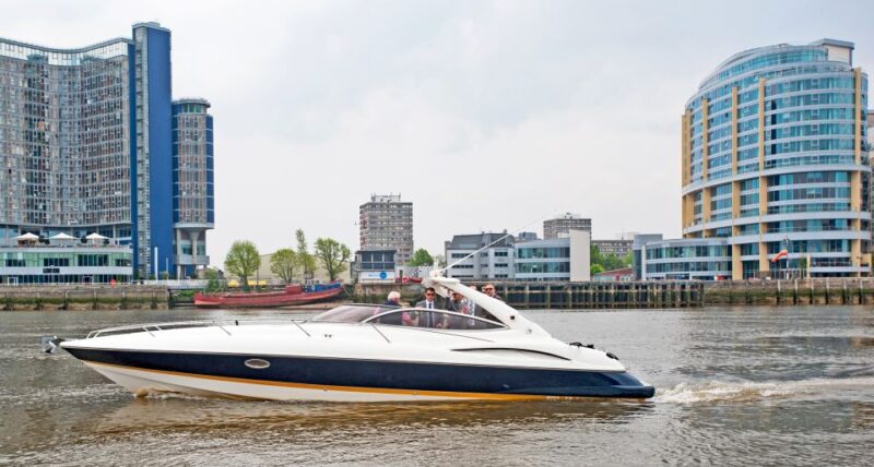 London: 2 Hour Private Luxury Yacht Hire on the River Thames - Frequently Asked Questions