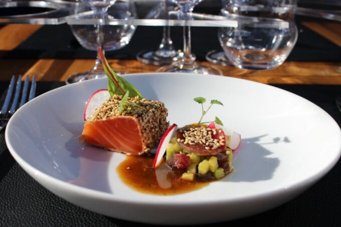 London: 4 Course Lunch Tour by Luxury Coach - Included and Excluded
