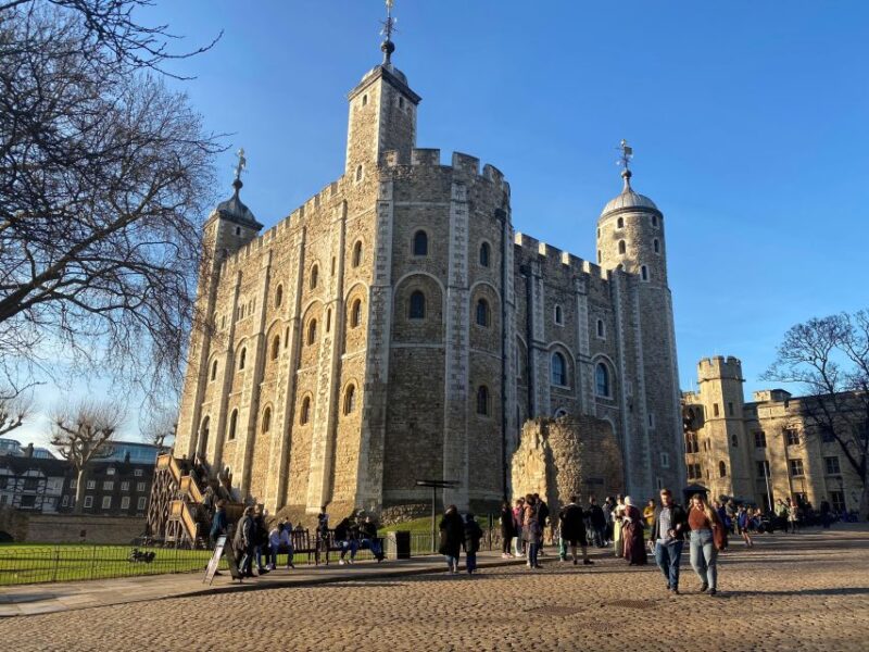 London and Iconic England Tour & Stay - 6 Days - Accommodation Details