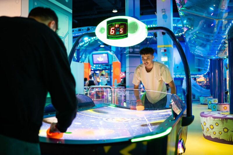 London: Babylon Park Arcade Games and Rides Ticket in Camden - Accessibility and English-Speaking Host