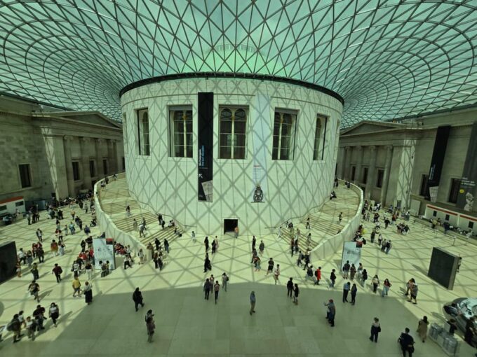 London: British Museum 1 Hour Guided Tour (Headset Included) - Explore Worlds Oldest Museum