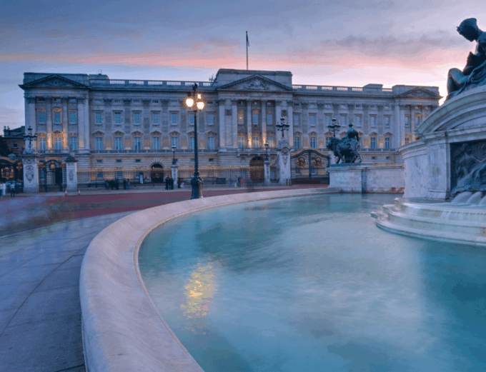London: Buckingham Palace and Royal London Walking Tour - Customer Feedback