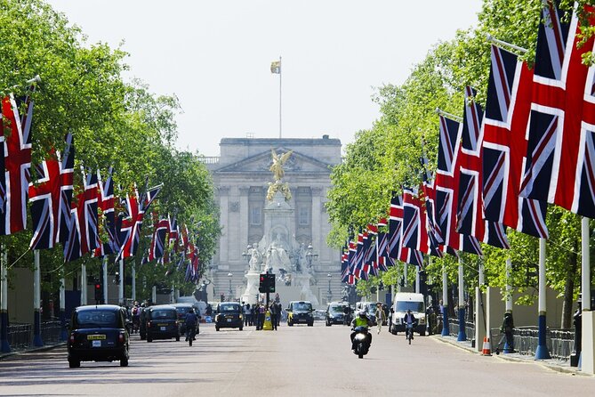 London: Buckingham Palace & Big Ben (& Westminster Abbey Entry) - Accessibility and Accommodation