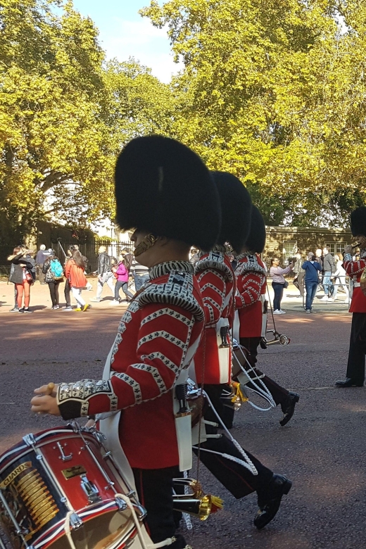 London: Buckingham Palace, Westminster Abbey & Big Ben Tour - Meeting Point