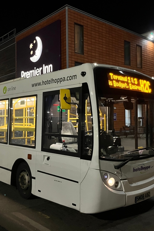 London: Bus Transfer Between Heathrow Airport & Premier Inn - Key Points