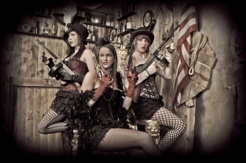 London, Camden: Old Time Eras Dress Up and Photo Shoot - Developing and Selecting Photos