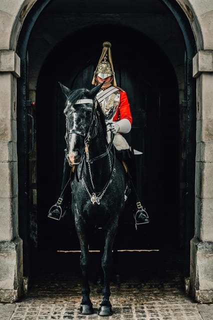 London: Changing of the Guard Experience and Landmarks Tour - Frequently Asked Questions