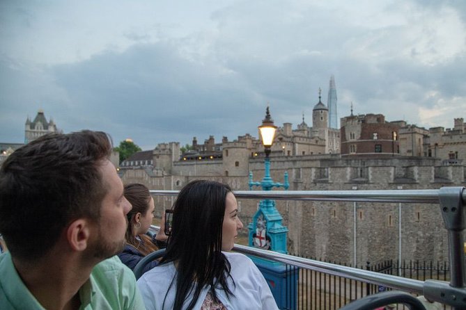 London Christmas Day 1 Day Hop-on Hop-off Bus Tour - Cancellation Policy