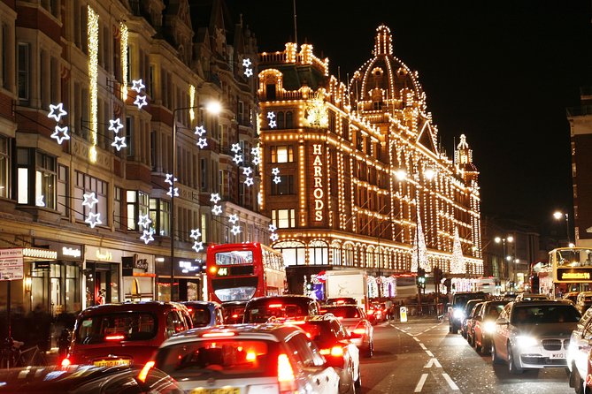 London Christmas Eve Illuminations by Night - Festive Decorations and Illuminations