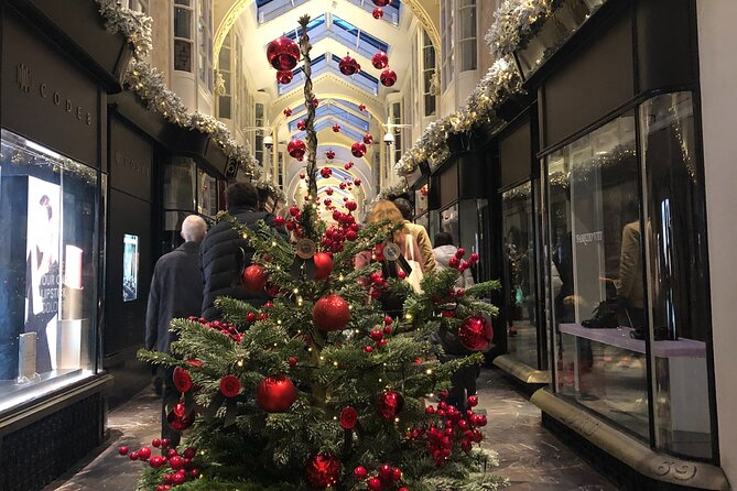 London Christmas Lights Private Car Tour - Festive Light Displays
