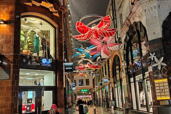 London Christmas Sparkle Private Walking Tour - Repeat Customers Satisfaction