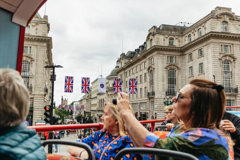 London: City Sightseeing Hop-On Hop-Off Bus Tour - Onboard Audio Experience