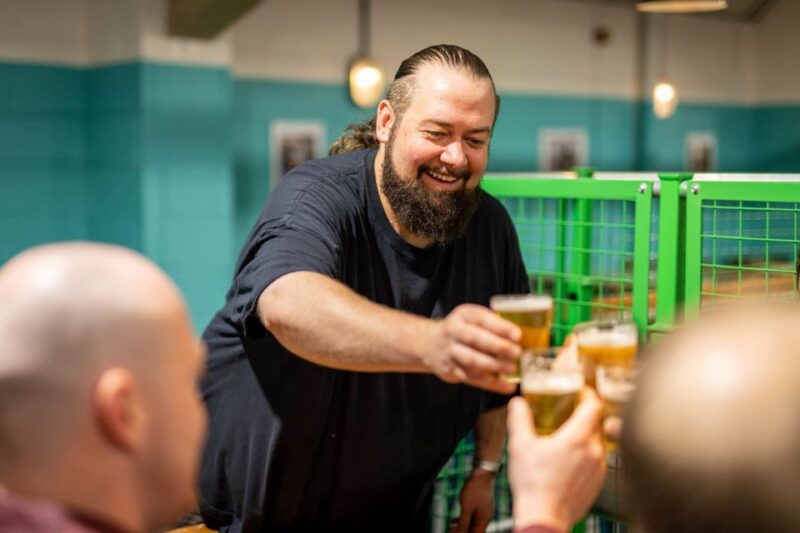 London: Craft Brewery Tour With Tasting of 4 Beers - Key Points