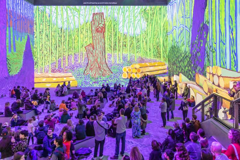 London: David Hockneys Immersive Exhibition Entry Ticket - Artistic Experience