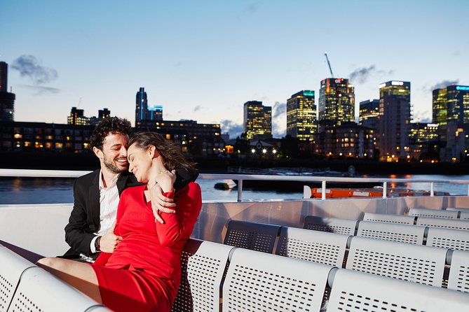 London Dinner Cruise on the Thames River - Highlights and Landmarks