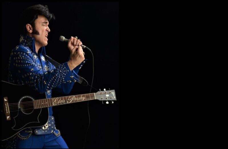 London: Dinner Cruise With Elvis Tribute on the Thames River - Sparkling Wine Welcome
