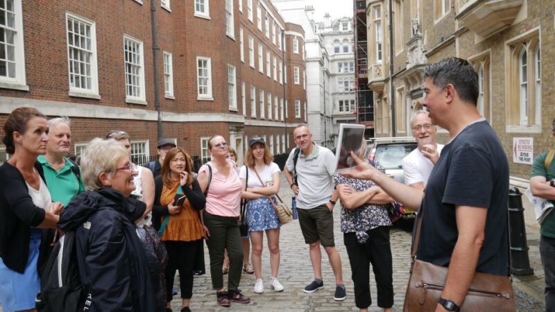 London: Downton Abbey Guided Walking Tour - Anna and Bates in London