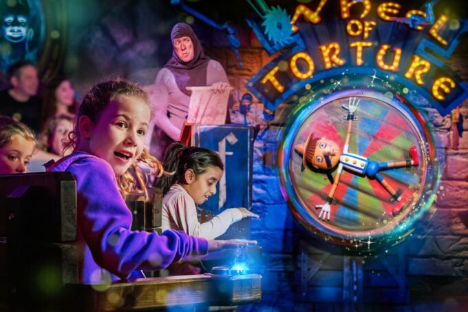 London: DreamWorks Shreks Adventure Tour - Interactive Fairy Tale Experiences