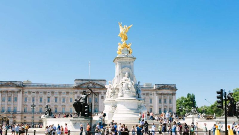 London: Guided Bike Tour With Beers and Lunch - Beer Sampling Delight