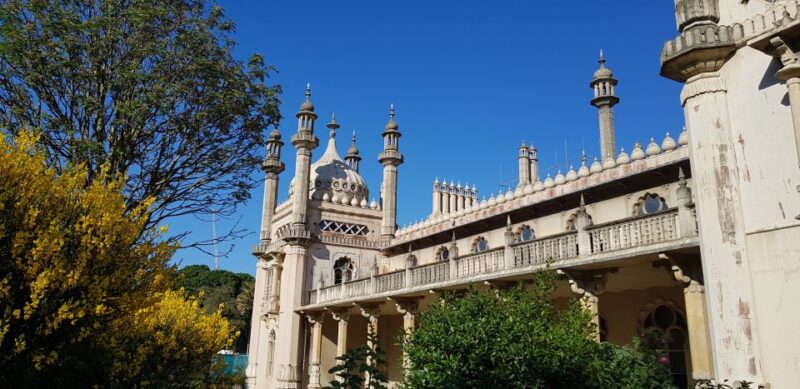 London: Guided Day Trip to Brighton and Seven Sisters - Mouthwatering Fish and Chips