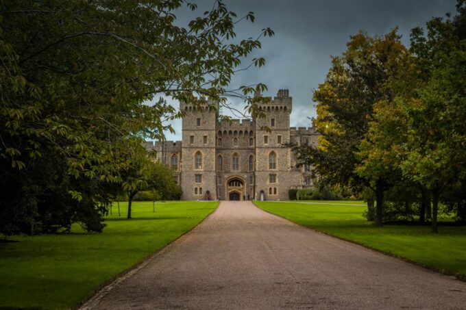 London: Guided or Self Guided Tour of Windsor & Castle - Inclusions and Exclusions
