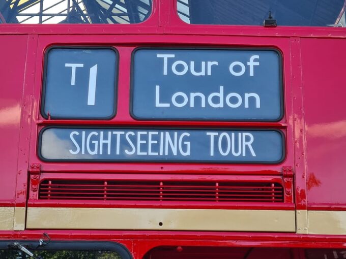 London: Guided Sightseeing Tour on a Vintage Open-Top Bus - Reservation and Pricing