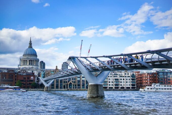 London: Guided Thames Cruise and Harry Potter Walking Tour - Frequently Asked Questions