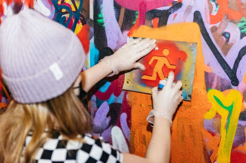 London: Half-Day Street Art Tour and Workshop - Suitable for Children