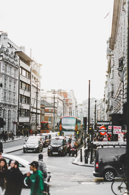 London: Harry Potter Walking Tour & London Eye Entry Ticket - Accessibility and Meeting Point