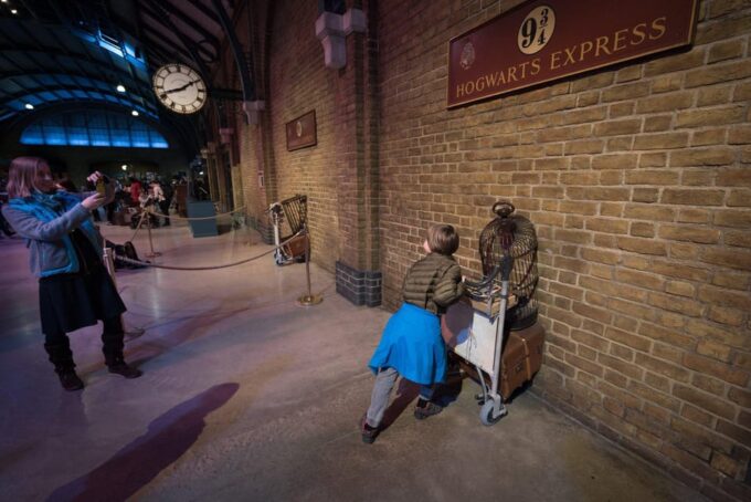 London: Harry Potter Walking Tour & London Eye Entry Ticket - Free Cancellation and Booking