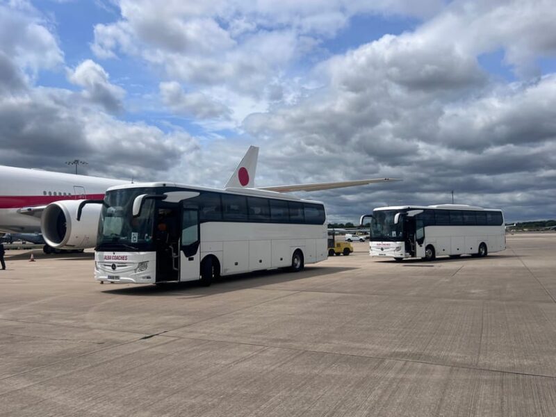 London Heathrow: Luxury Coach Transfer to Oxford - Transportation Options