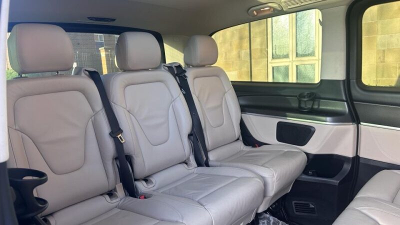 London Heathrow to Oxford - Flexible Booking and Cancellation