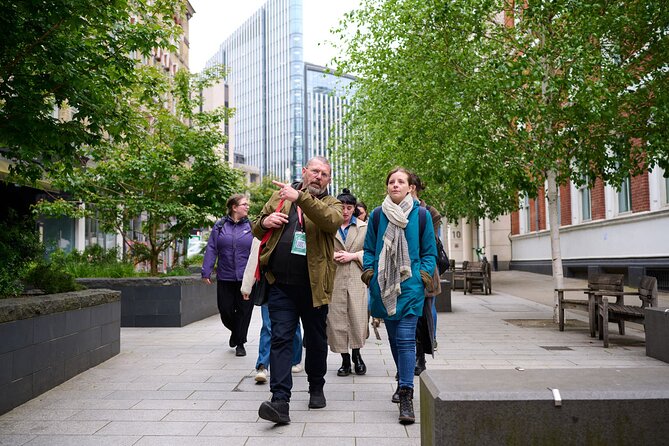 London Historical Pub Tour: Traditional British Food & Ales - Guided Journey Through British Tradition