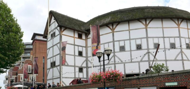 London History City Tour With an APP - Key Highlights