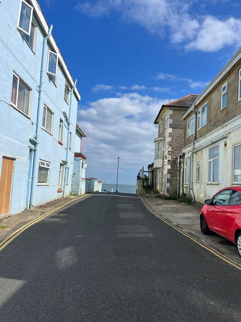 London: Isle of Wight Day Trip - Frequently Asked Questions