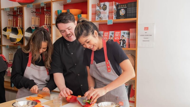 London: Korean Bibimbap Cookery Class With Wine - Good To Know